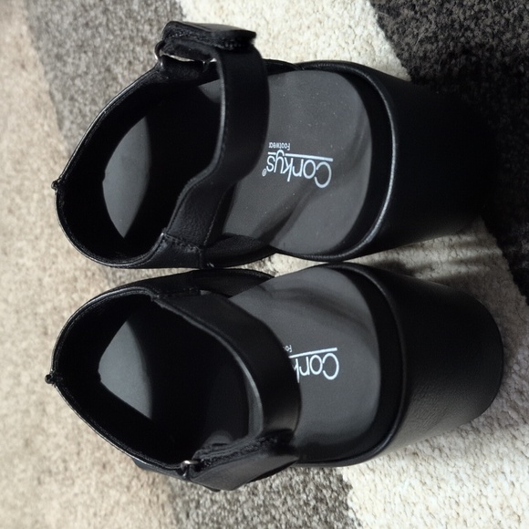 NWOT Corkys Wedge Sandals - Size 9 - Picture 5 of 6